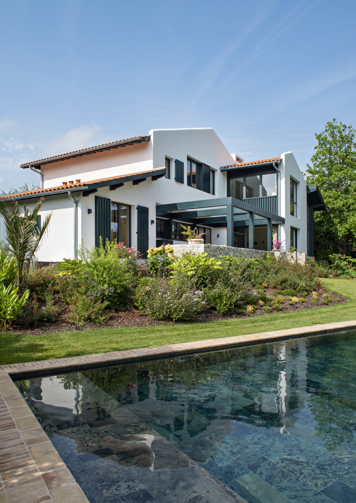 Total makeover - Image 2